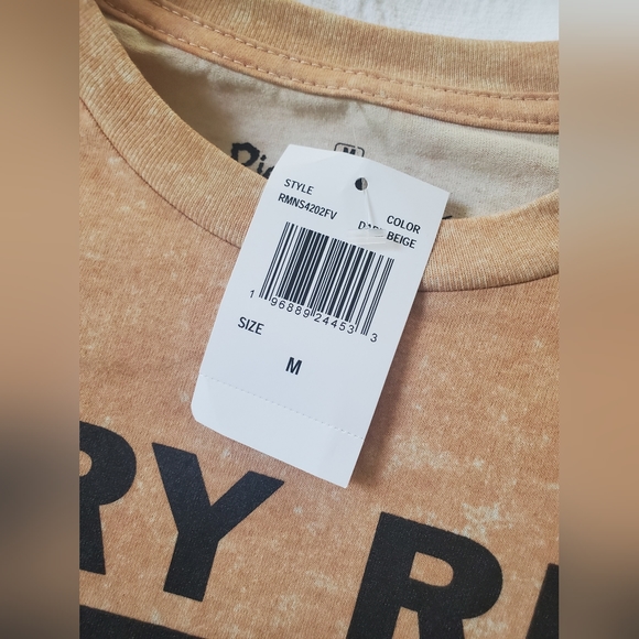 NWT Rick and Morty Shirt - Picture 4 of 4